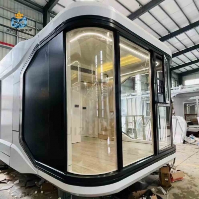 capsule House