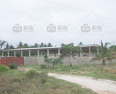 Entrepôt de structure métallique au Mozambique